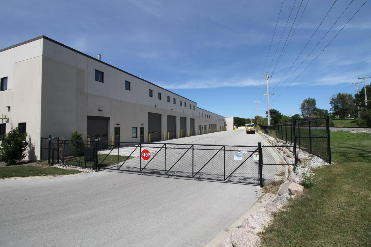 Cs hardware cedarburg