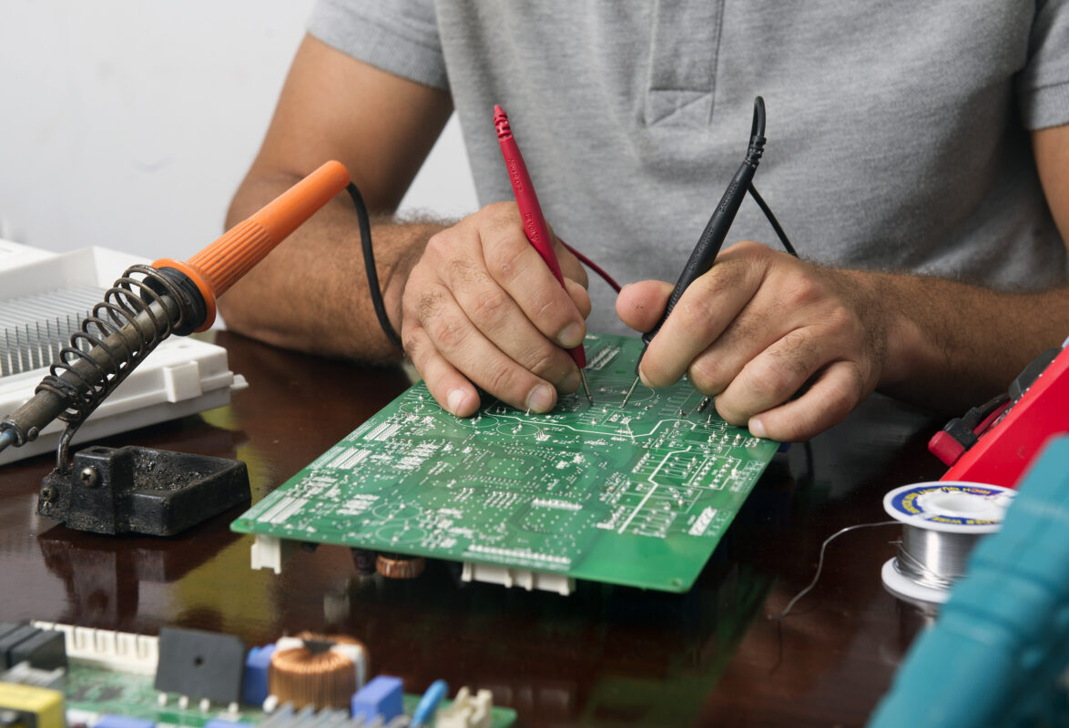 Freedomtech it tv cell phone electronic repair