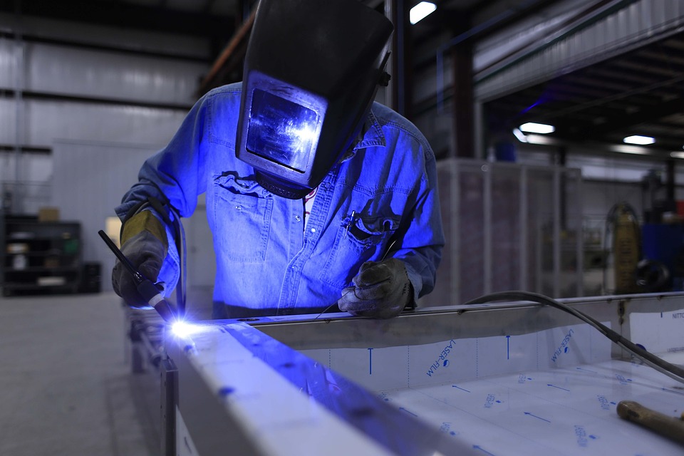 Free photo: Welder, Welding, Industry - Free Image on Pixabay - 673559